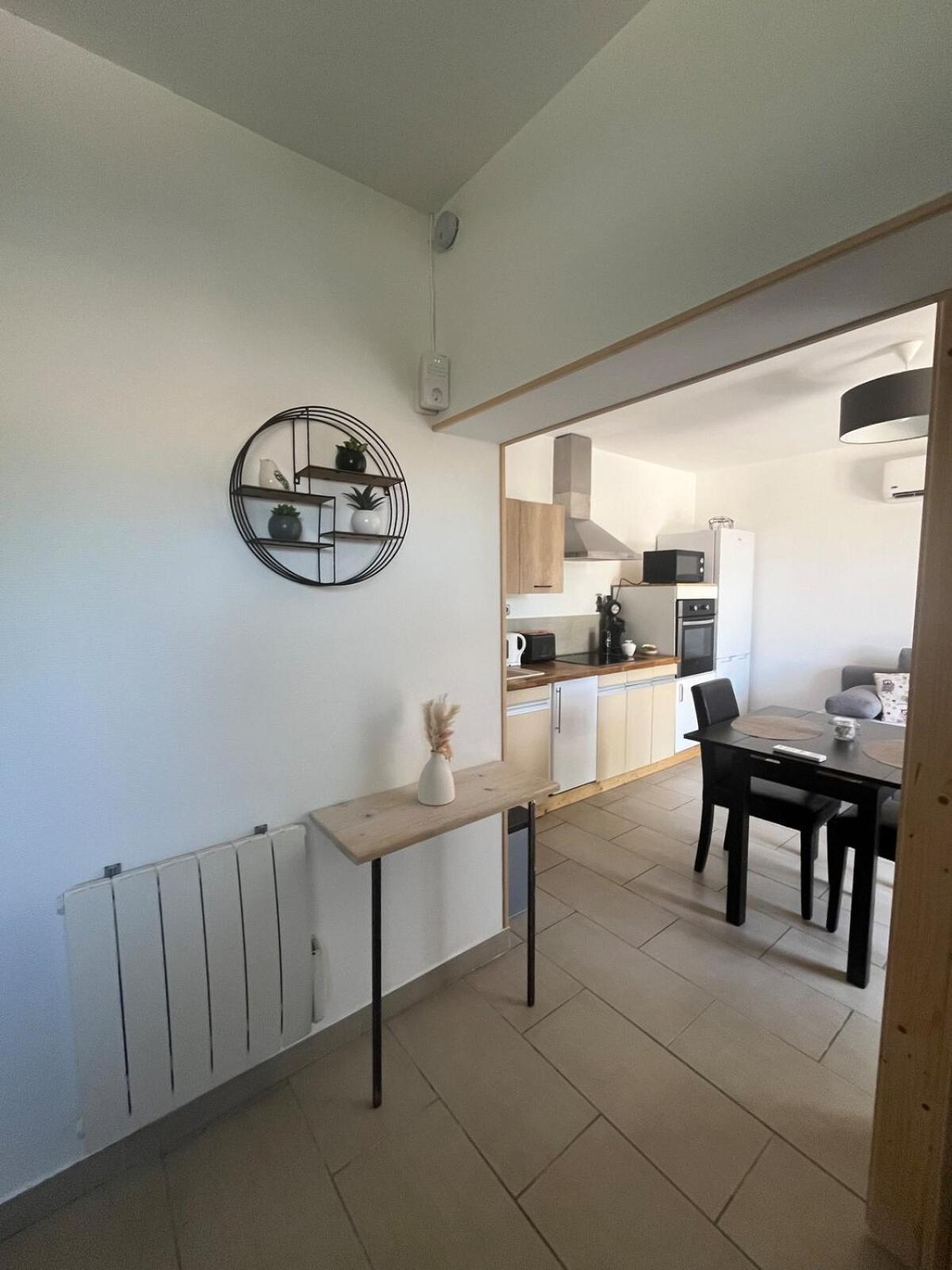 Studio Cosy Avec Climatisation Et Terrasse Malataverne Εξωτερικό φωτογραφία